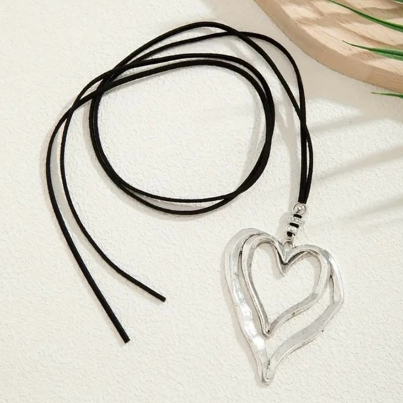 Heart-Shaped Double Layer Pendant Velvet Wax Thread Adjustable Vintage Necklace - Picture 2 of 6